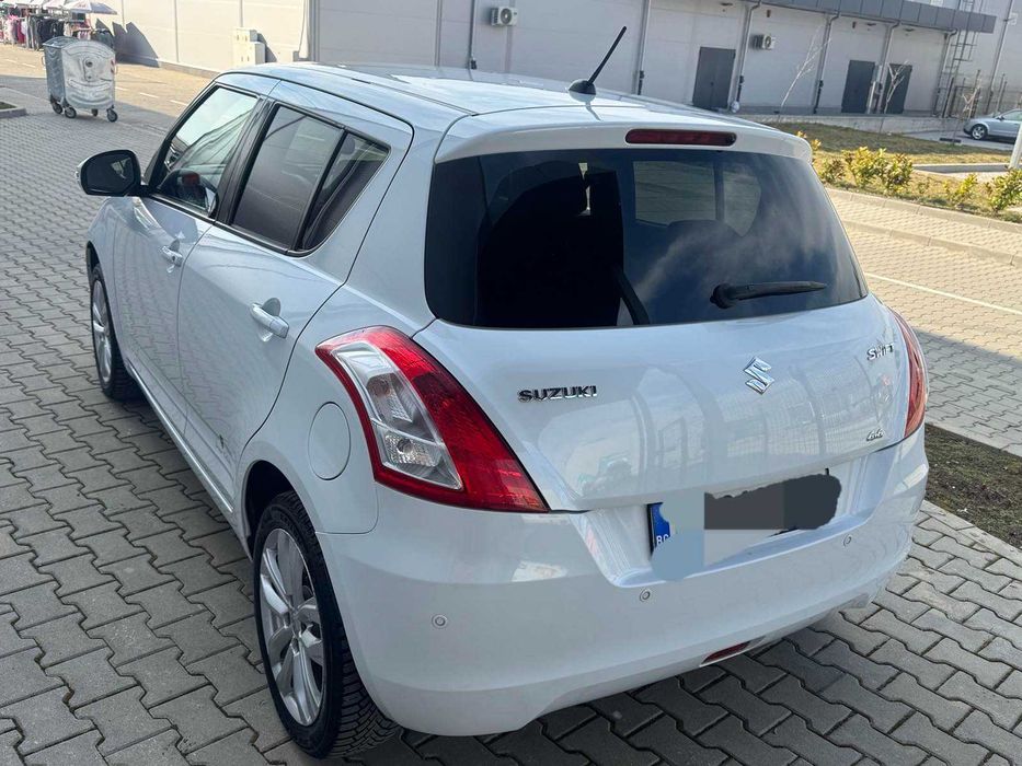 Suzuki swift 4x4, 2014 г.