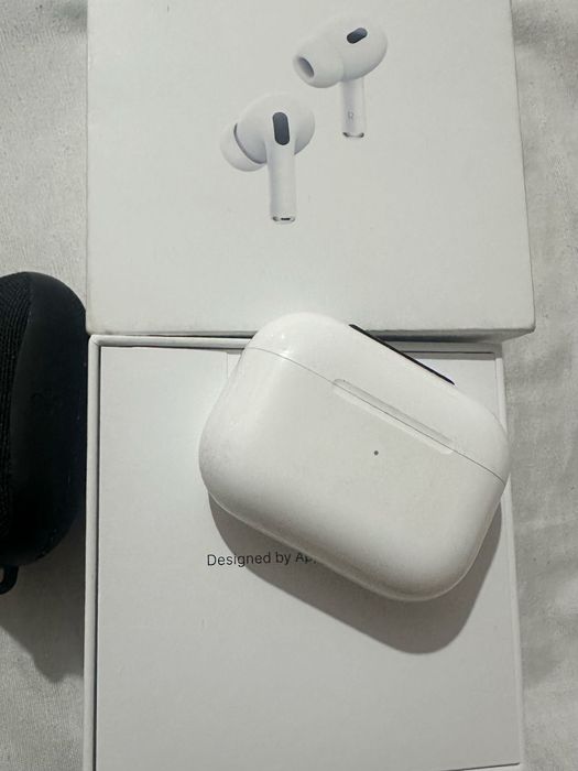 Продаю оригинал AirPods Pro (2nd generation) (версия USB-C)