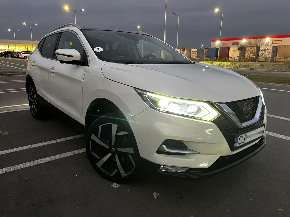 Nissan Qashqai Nissan Qashqai Tekna, 1.6 dci, camere 360, piele, full led, incalzire
