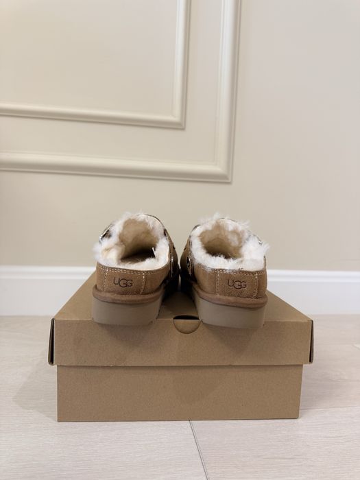UGG Evelina Goldenstar Clogs