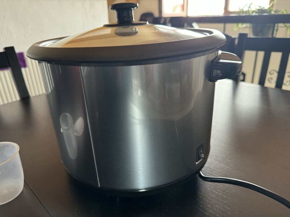 Oreziera Russell Hobbs