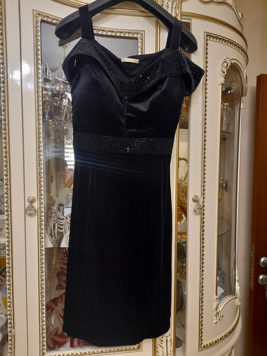 Продаётся платья