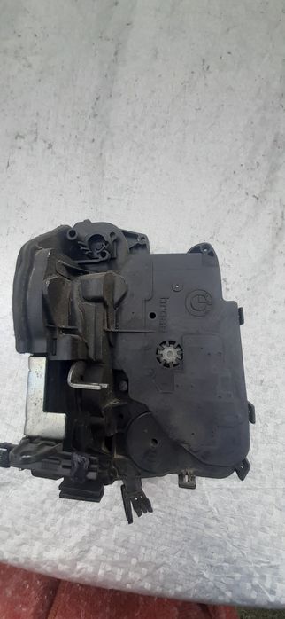 Incuietoare/broasca usa Bmw e46, e87,e 90/e91
