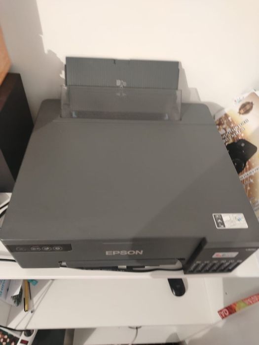 Продам принтер epson l8050 встроенный цветной
