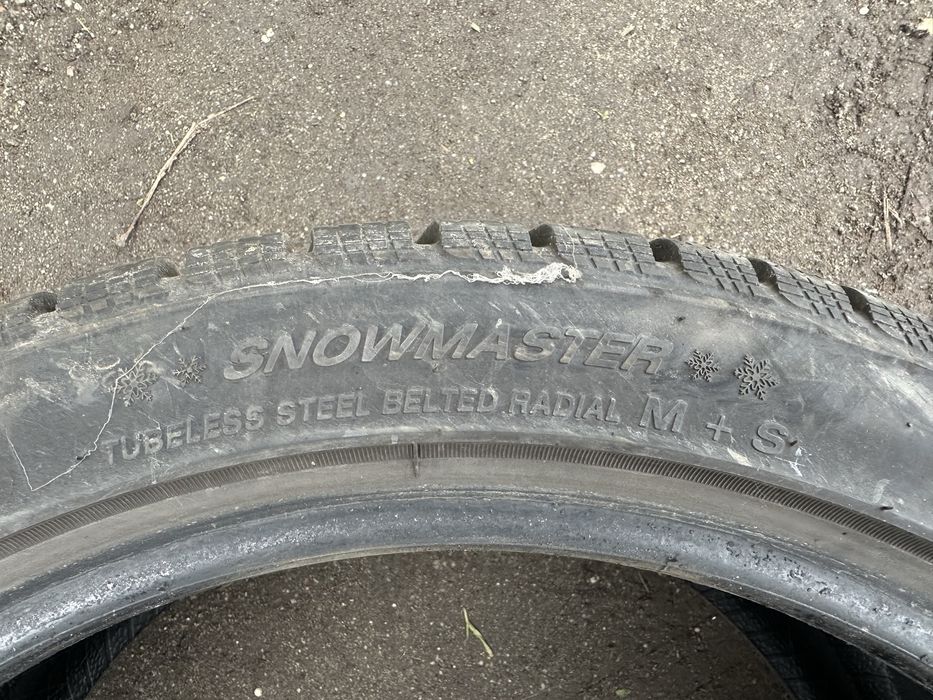 Anvelope Iarna 245/40/R18