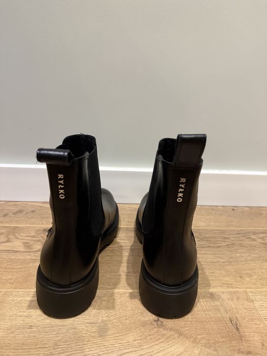 Rylko черни кожени боти Chelsea