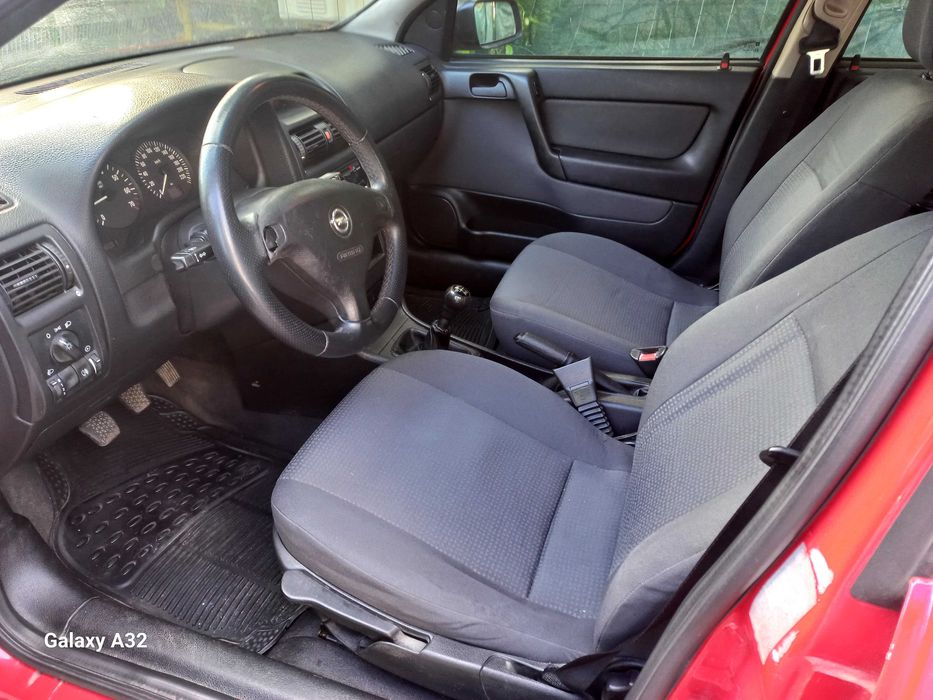 Opel Astra Classic II, an 2006