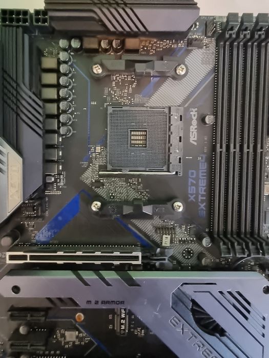 X570 Extreme 4 Asrock