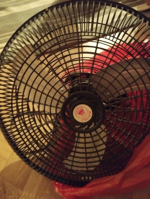 Настенный вентилятор