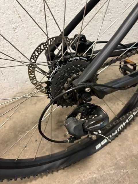 Bicicleta CUBE-Levelnine (CMPT - AIM PRO)