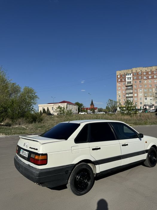 Продам пассат б 3