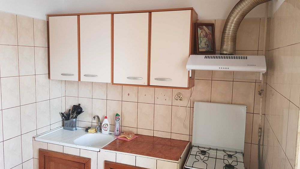 Apartament 3 camere de inchiriat