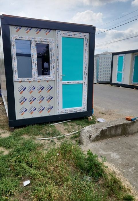 Vand containere modulare la super preț-calitate