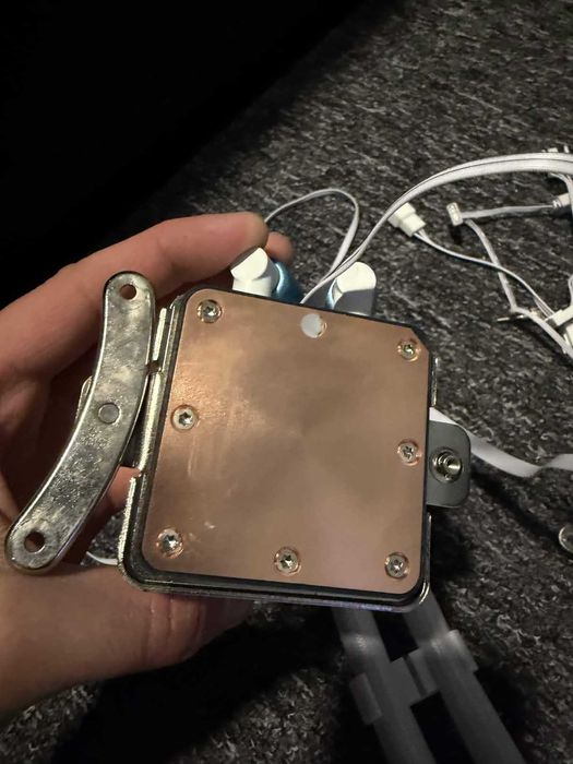 Охлаждане Thermalright AQUA ELITE 240 White