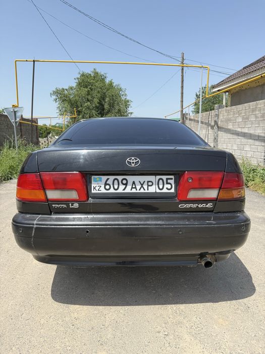 Живая Тайота карина Е 1996