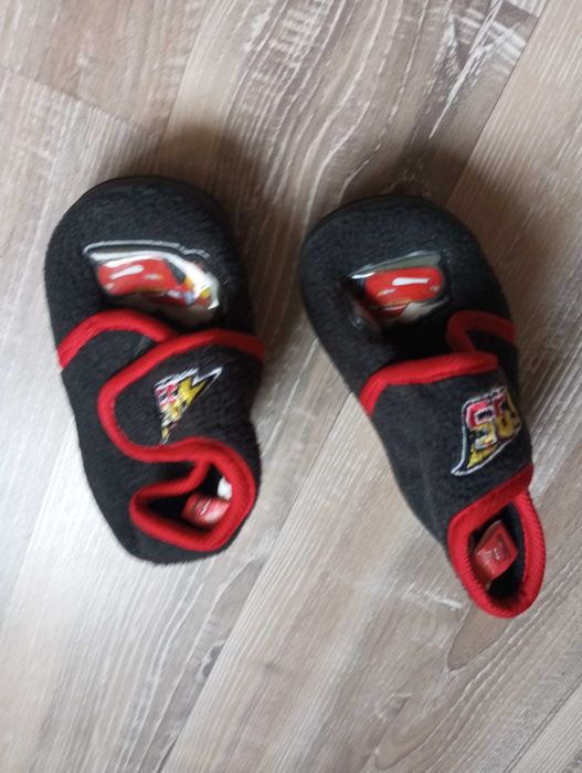 Детски пантофи за вкъщи