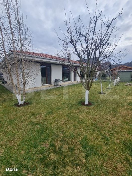 Casa individuala, un singur nivel, 135 mp, 500 mp de teren, acces rest