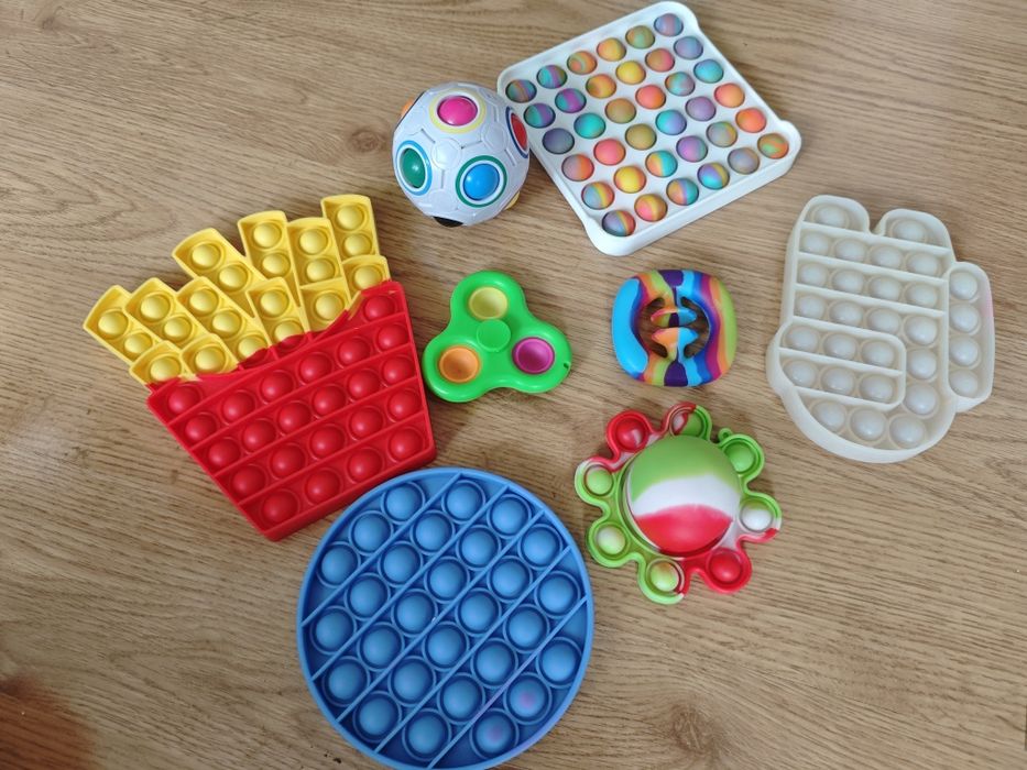 Попити различни модели