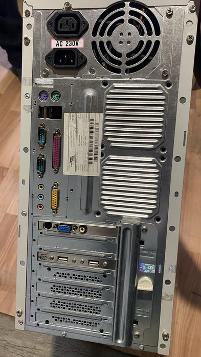 Продам компьютер настолный