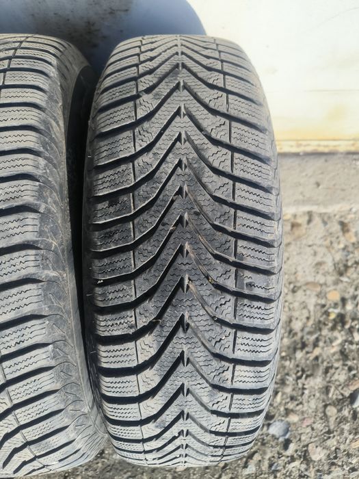 Джанти 5х114.3 R15 със зимни гуми и тасове