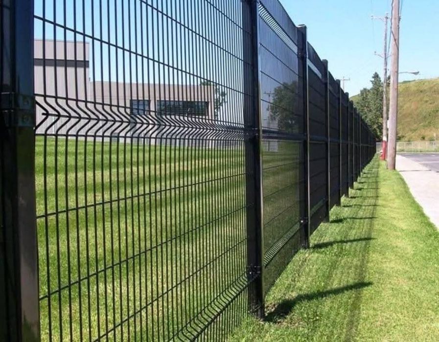 Vând garduri si porti din plasa bordurata