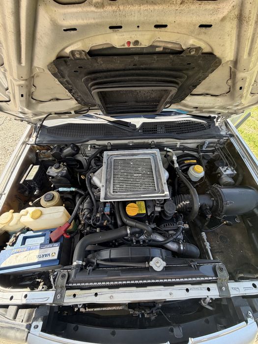 Nissan Terrano 2   2.7 Diesel