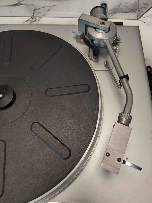 Грамофон-Unitra HI-fi Plattenspieler Altis P-110(G8010)