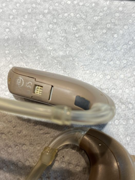 Aparate auditive Siemens ,ReSound ,Oticon proteze auditiva ReSound