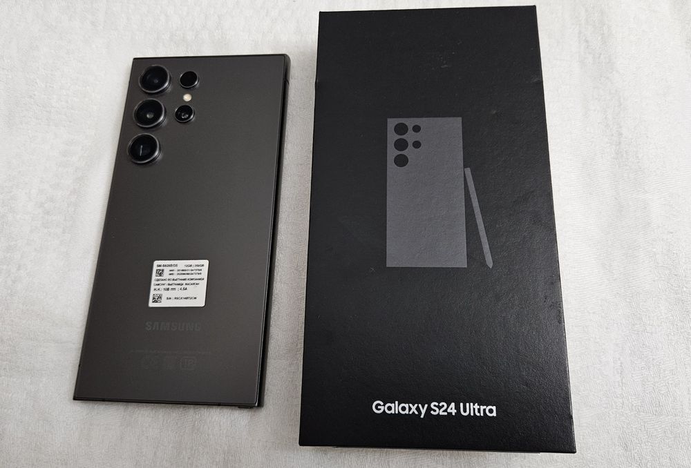 Смартфон Samsung Galaxy S 24 ultra
