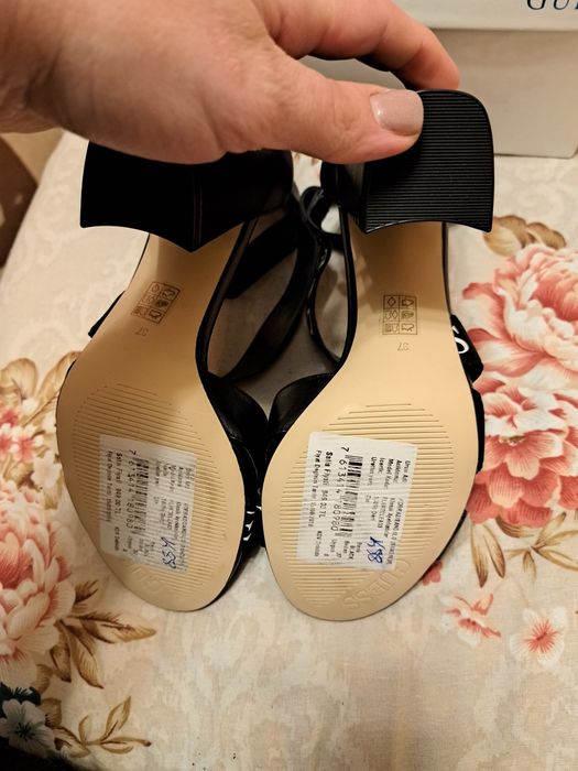 Оригинални сандали с кутия