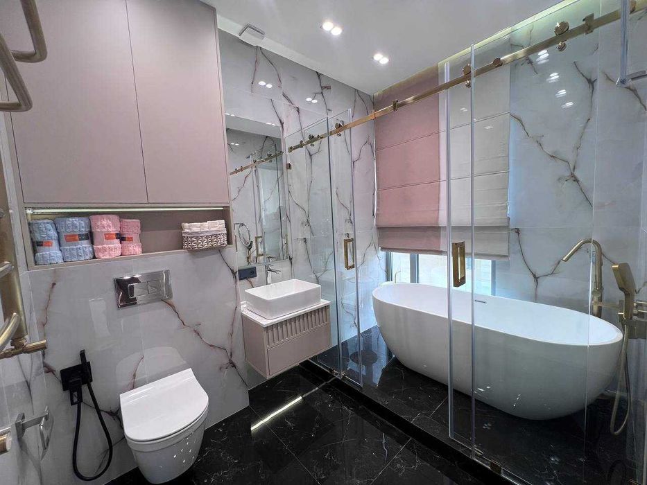 Boulevard Residence! Сдается новая 3-х ком. квартира в центре города!