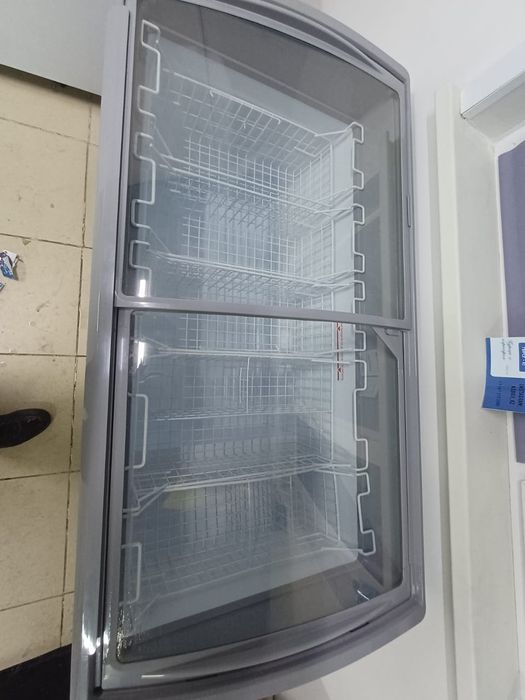 Морозильник 420 литр. Морозильник ветрина. Ларь