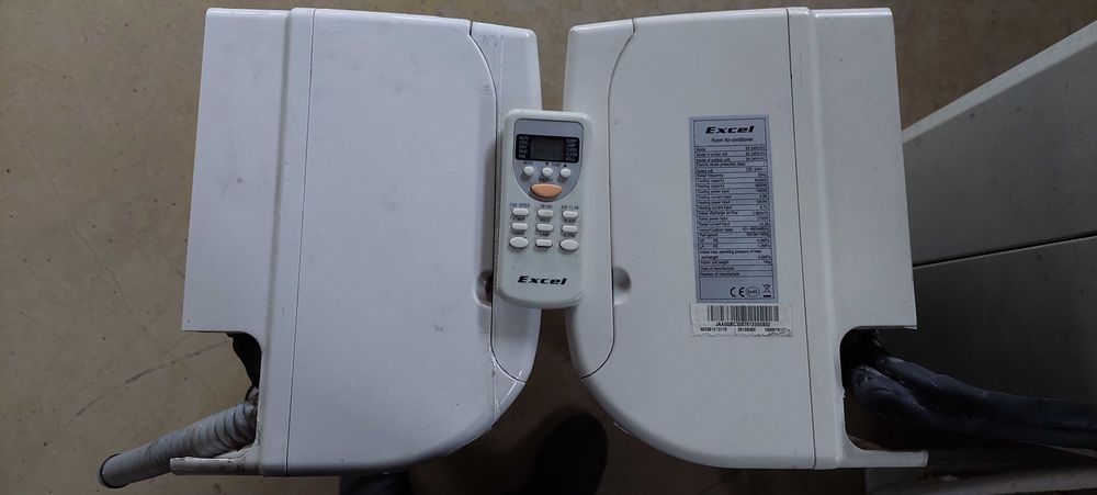Aparat de aer conditionat Mitsubishi cu 2 split-uri