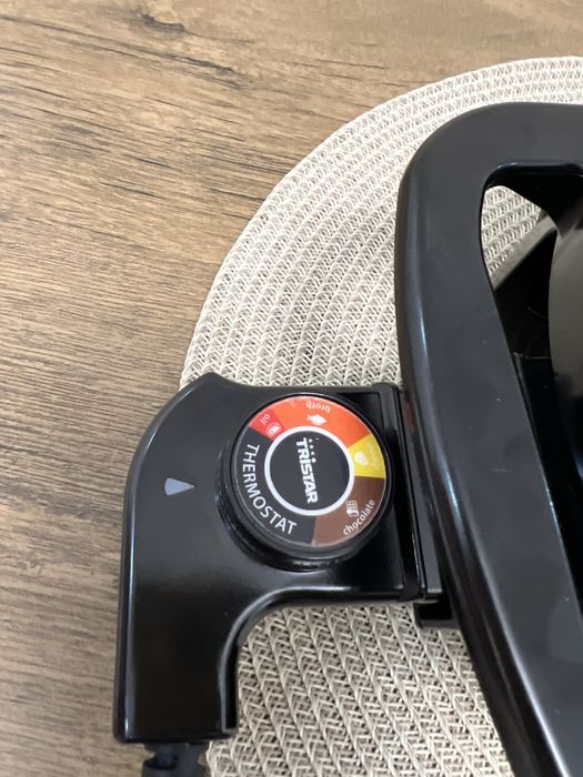 Комплект за фондю Tristar FO-1107