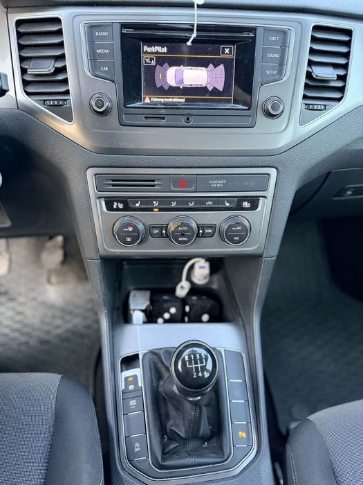 Golf 7 sportsvan 1.6 tdi ,Dec 2014