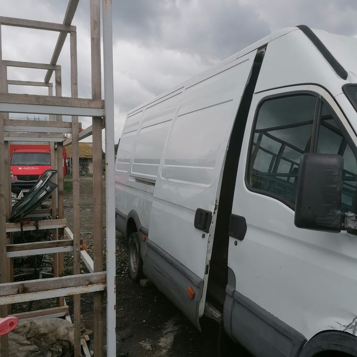 Dezmembrari  Iveco DAILY 3  1997  > 2007 35 S 11,35 C 11 (A2FC13AA, A
