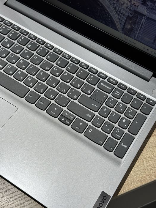 Ноутбук Lenovo Ideapad 3