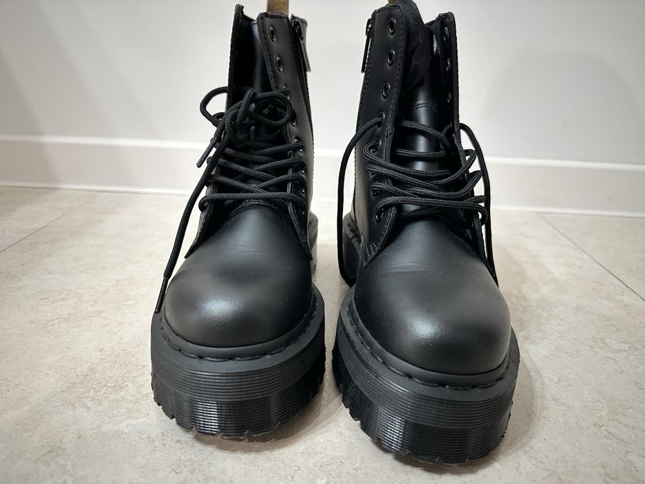 Ботинки Dr. Martens Airwair