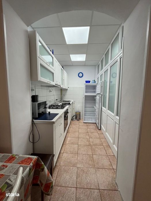 Apartament la casa 60mp - 2 camere zona Constantin NOICA