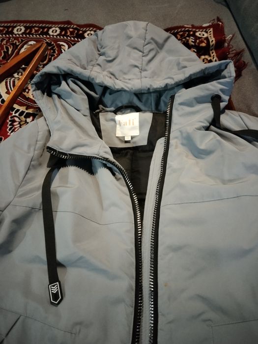 Продам женский пуховик 10000. т