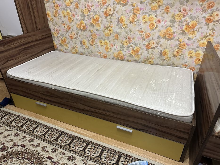 Одноместная Кровать