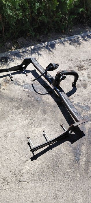 Carlig remorcare ford mondeo 2000-2007