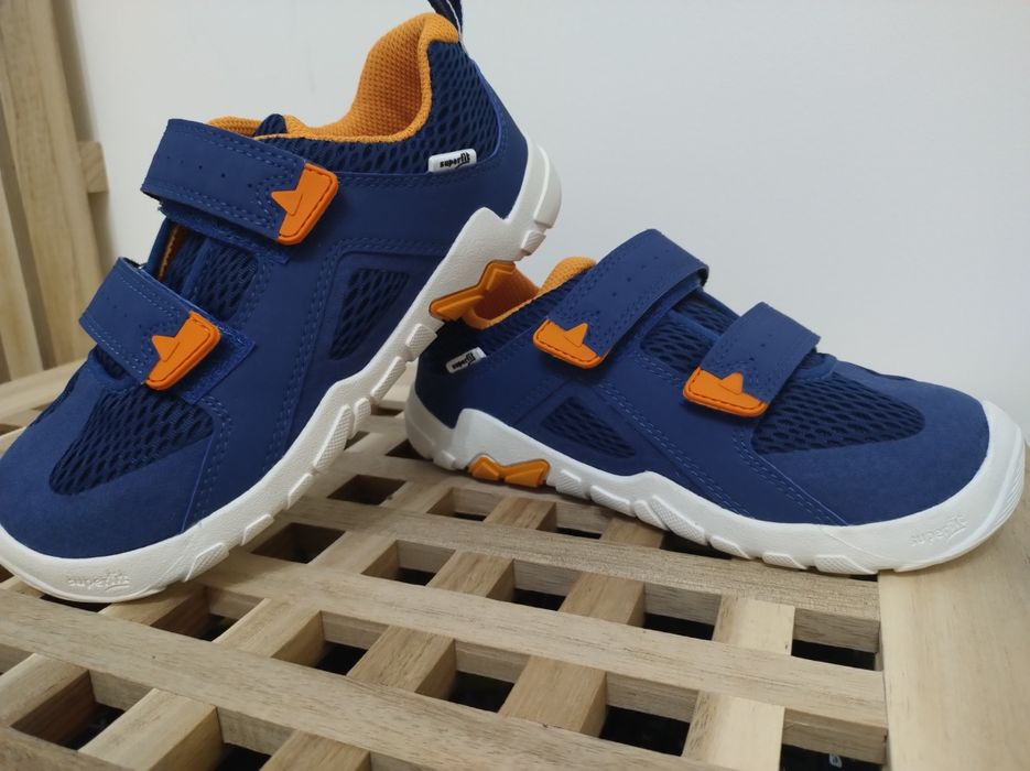 Нови обувки Superfit, 30 номер