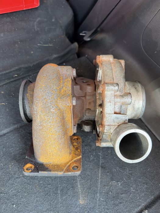 Турбокомпресор John Deere k27 31