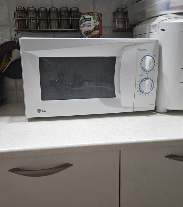 Микроволновка LG бу