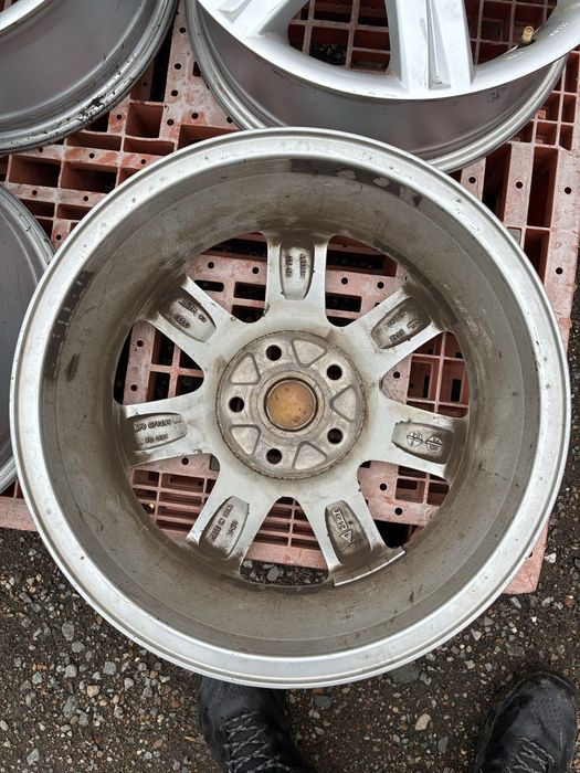 Ауди диски колеса R16 5x112