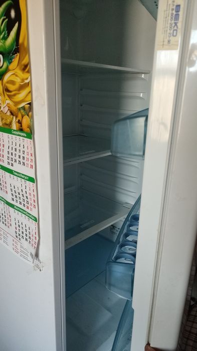 Холодильник  BEKO