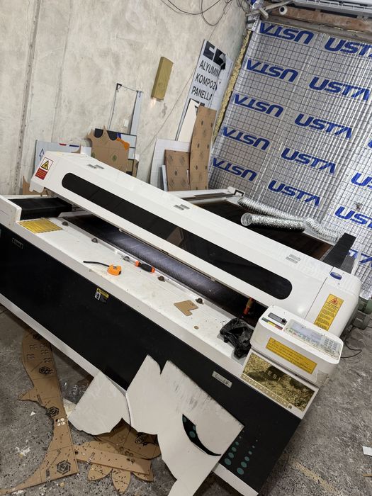 Наружная реклама Toshkent shahar ish vaqti 09:00 dan 20:00 gacha