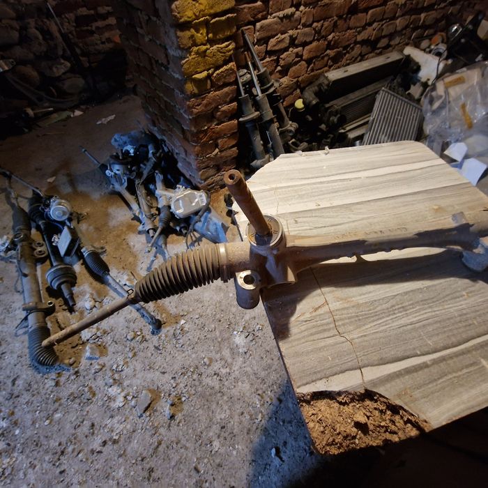 Toyota C-HR 2019 рейка