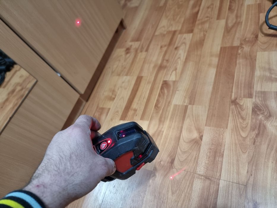 Laser Leica Lino P5